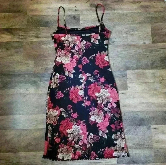 Y2K My Michelle Bodycon Floral Mini Dress Size Medium - Picture 4 of 7